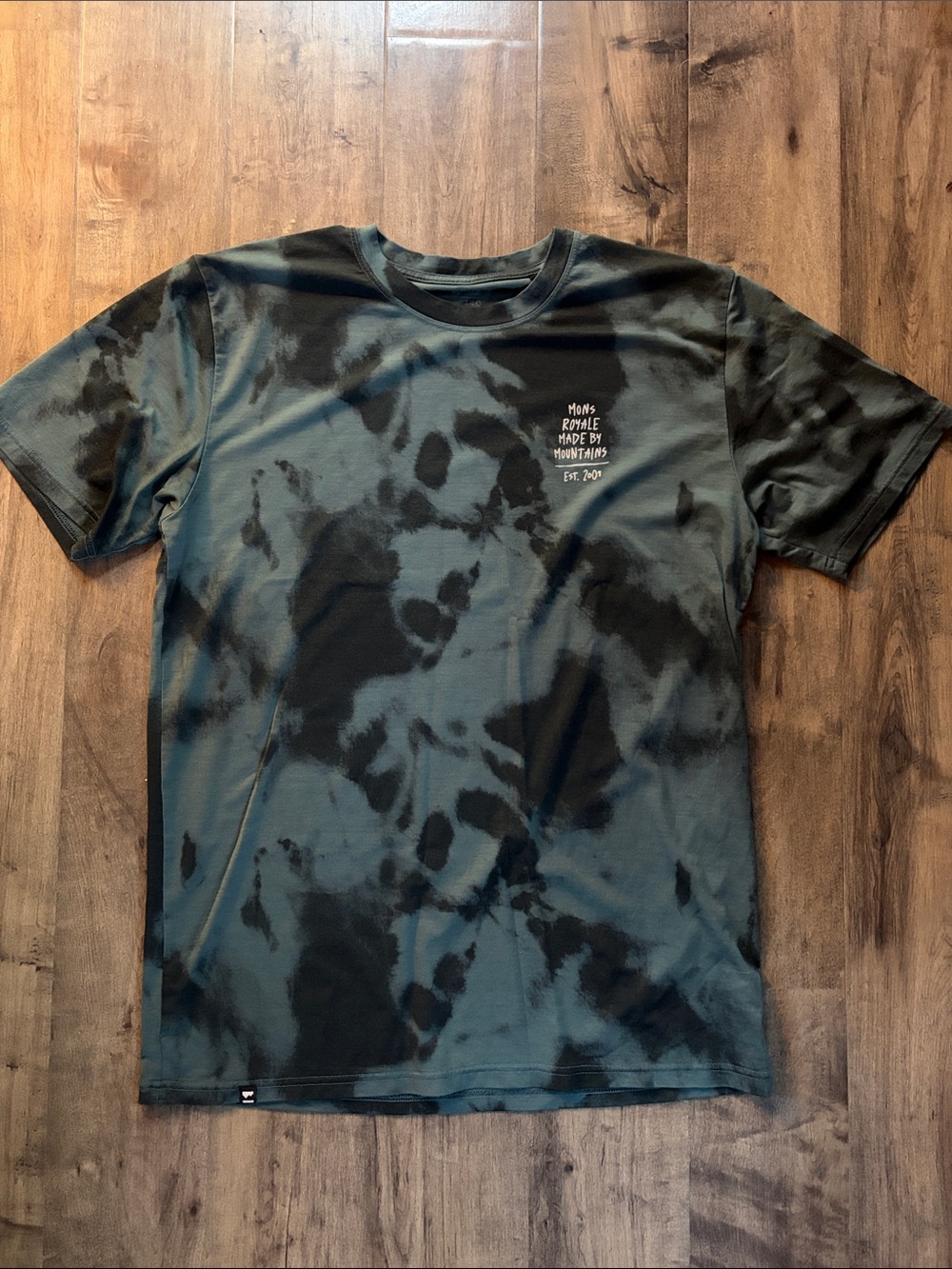 Moms royale merino Tie-Dye Crew Neck T-Shirt - Black/Olive